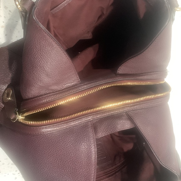 COACH Edie Bag  - Gift Packaging - Picture 3 of 6